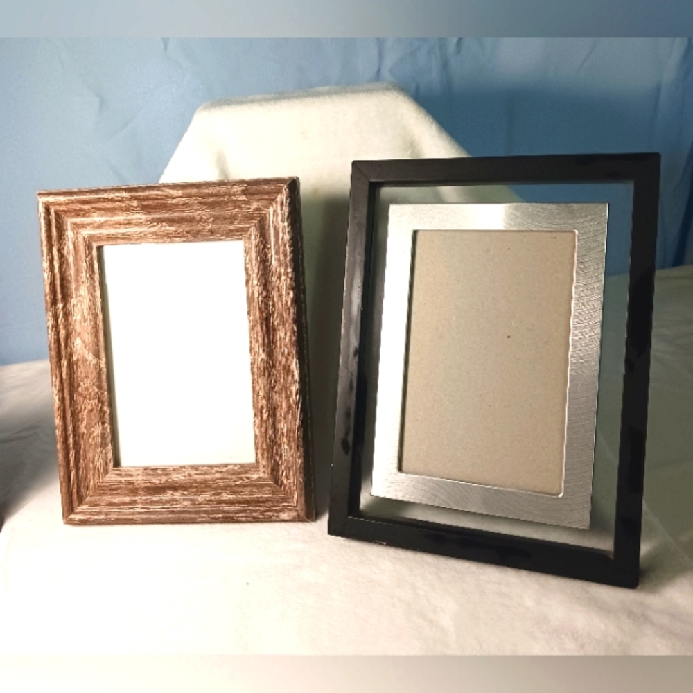 Picture Frames X2 Brown 5x7, Black Decorel 5x7 Pic Area With Wider Framing